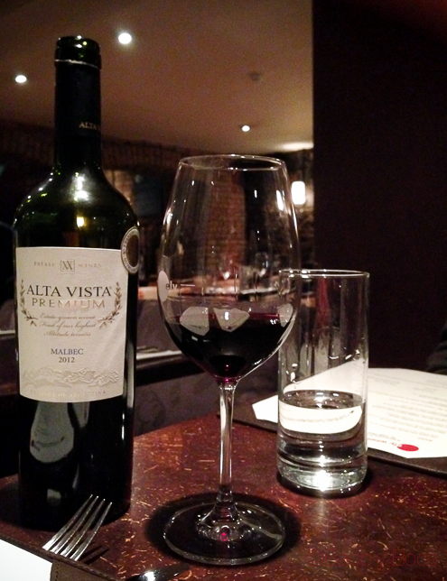 Interior restaurante Alta vista Premium Malbec en Ely Wines Dublin Irlanda