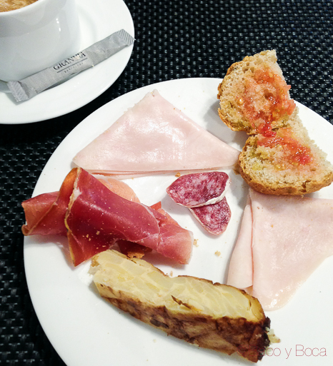 desayuno Hotel GranVia Barcelona baco y boca